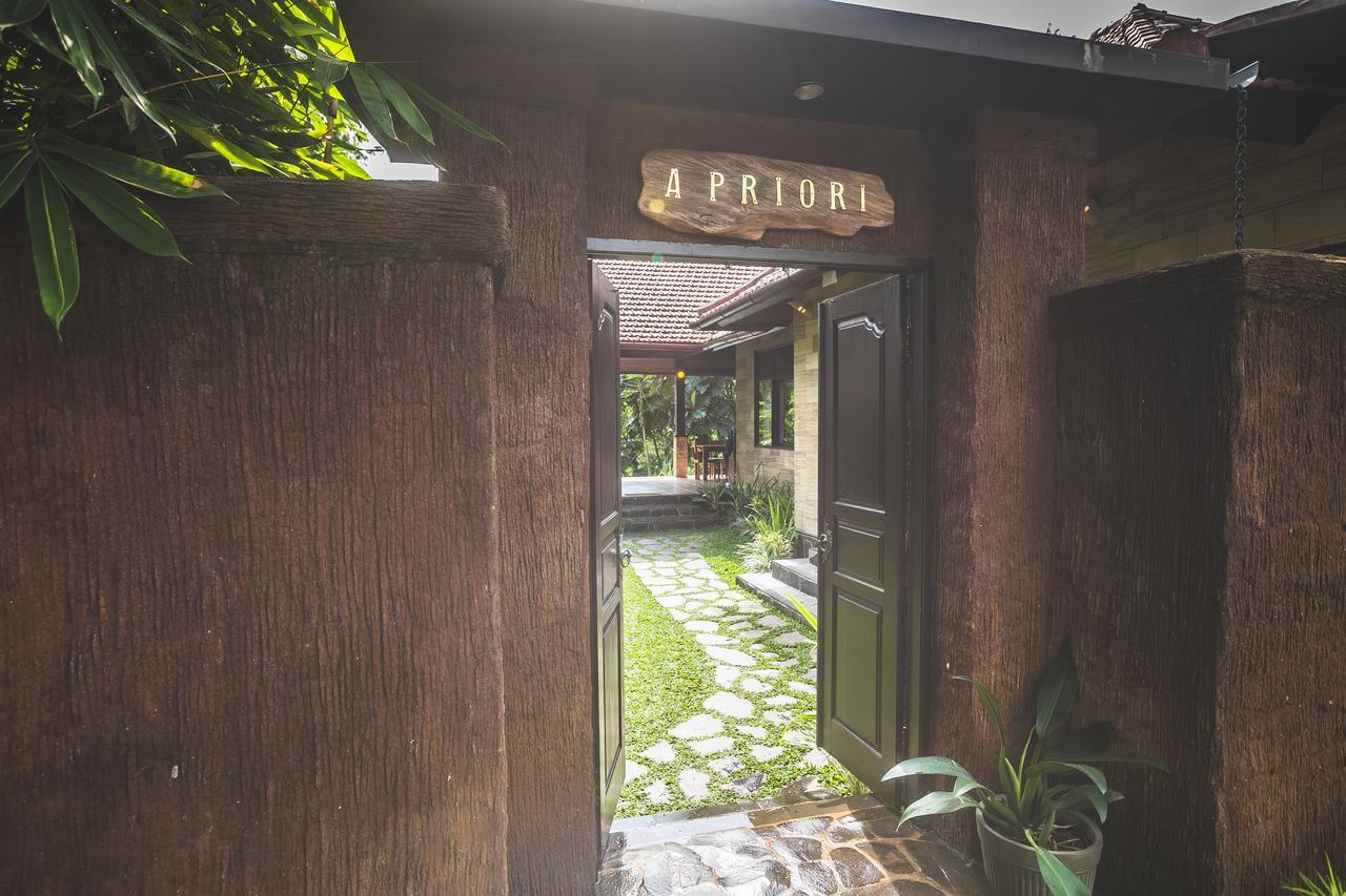 A Priori Villa Ubud Exteriör bild